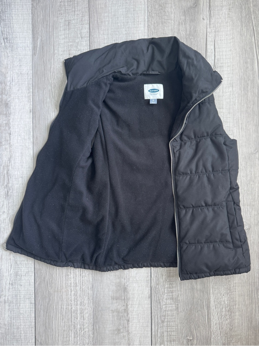 Old Navy Black Quilted Puffer Vest for Kids